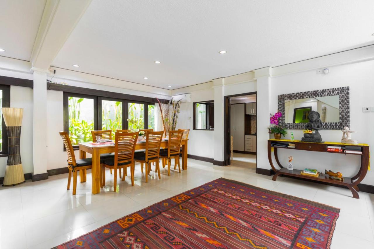 Villa Kibbi Seminyak  Bagian luar foto