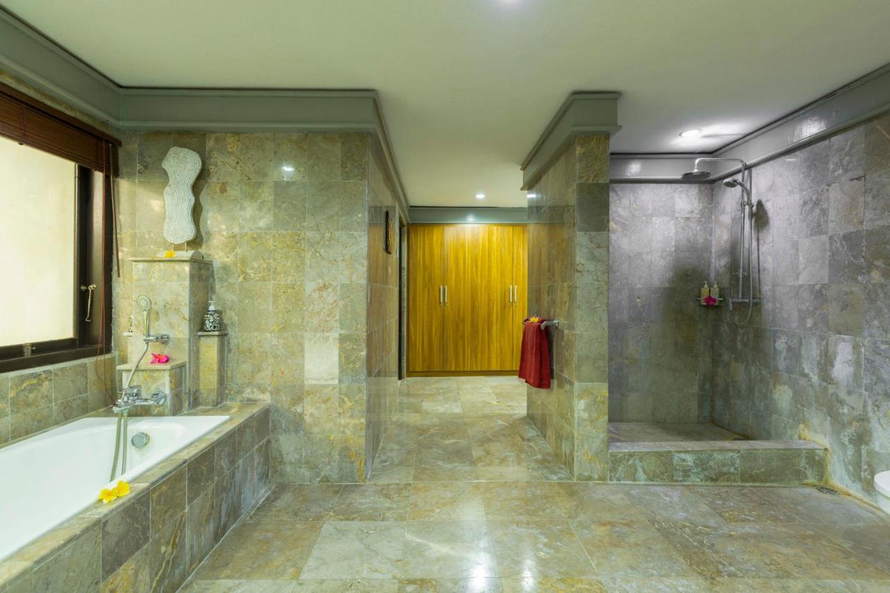 Villa Kibbi Seminyak  Bagian luar foto