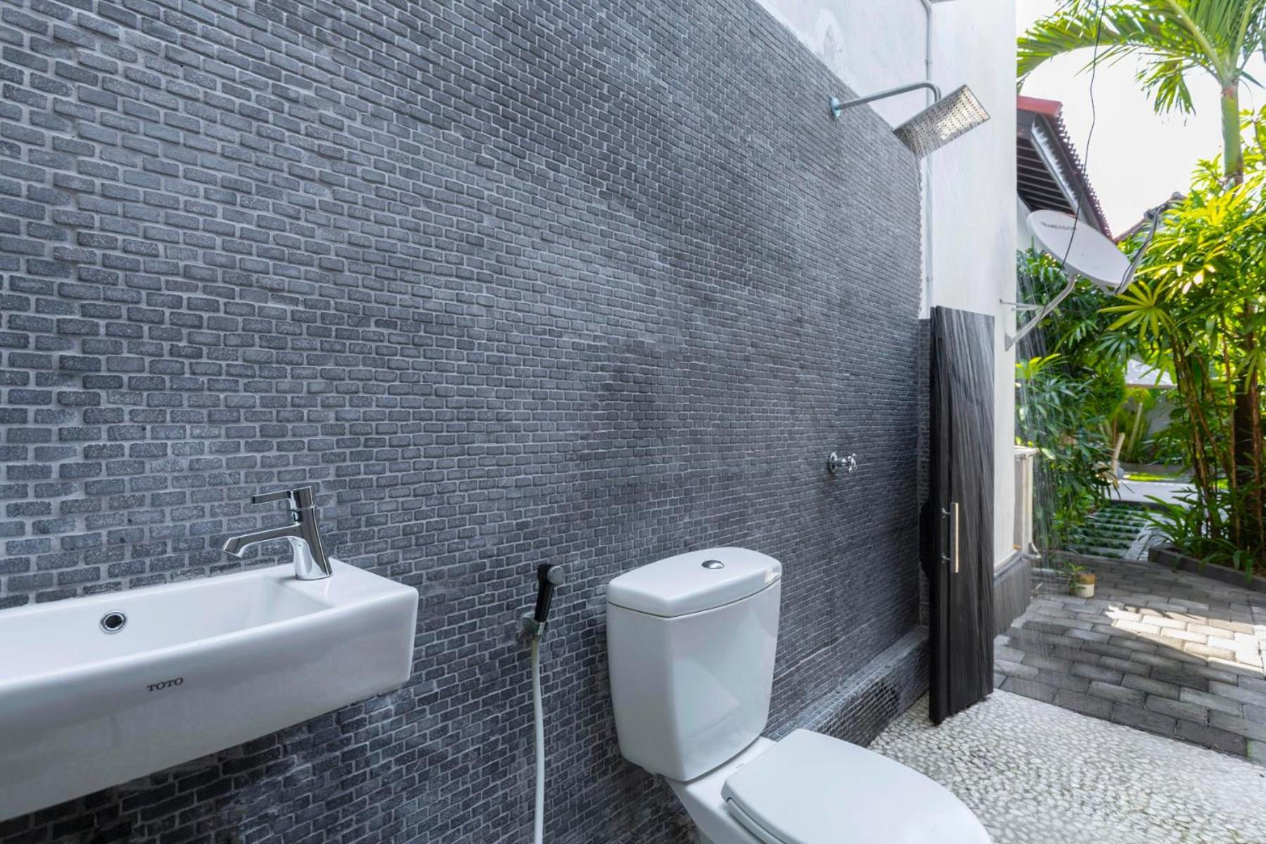 Villa Kibbi Seminyak  Bagian luar foto