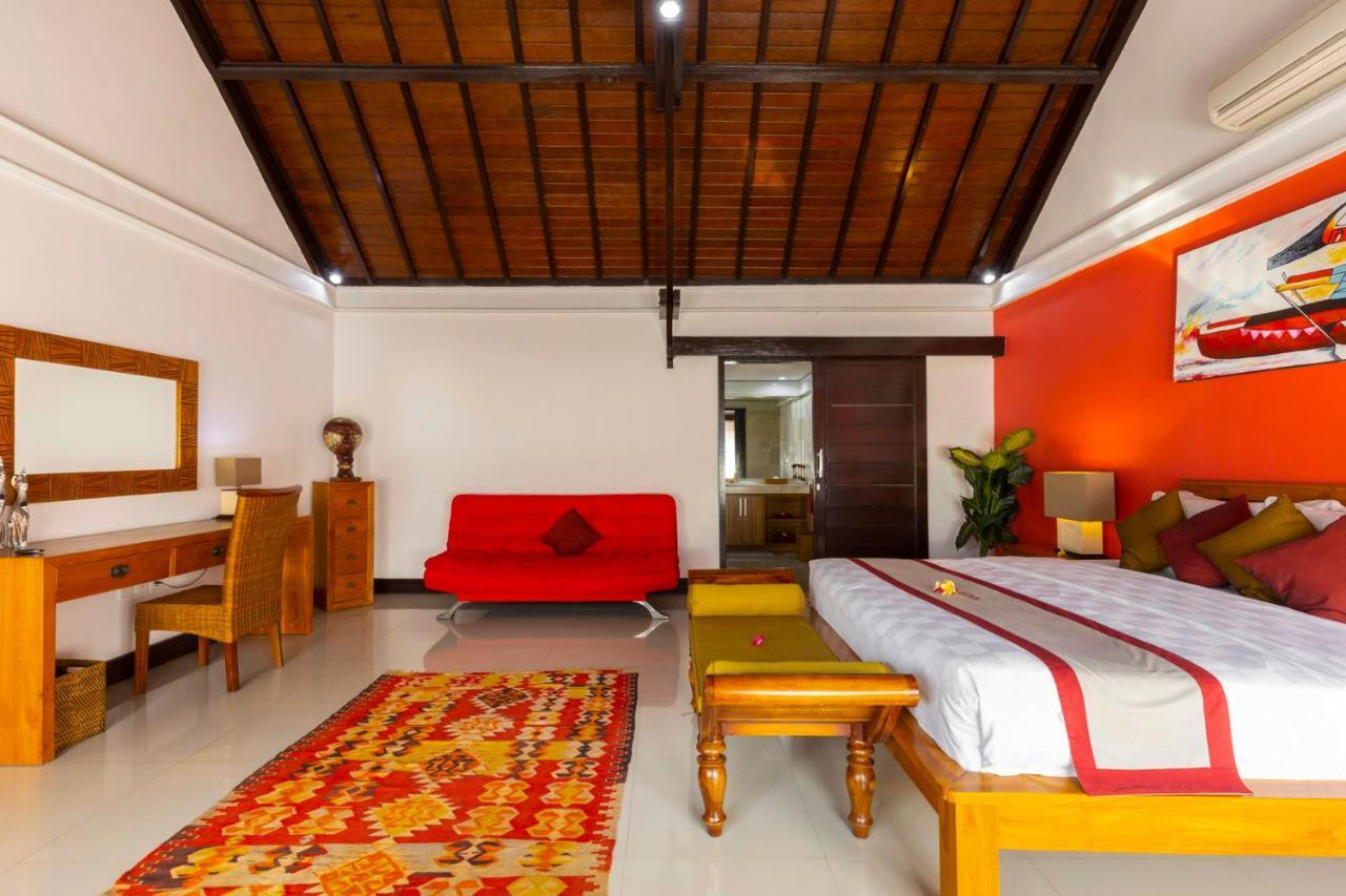 Villa Kibbi Seminyak  Bagian luar foto