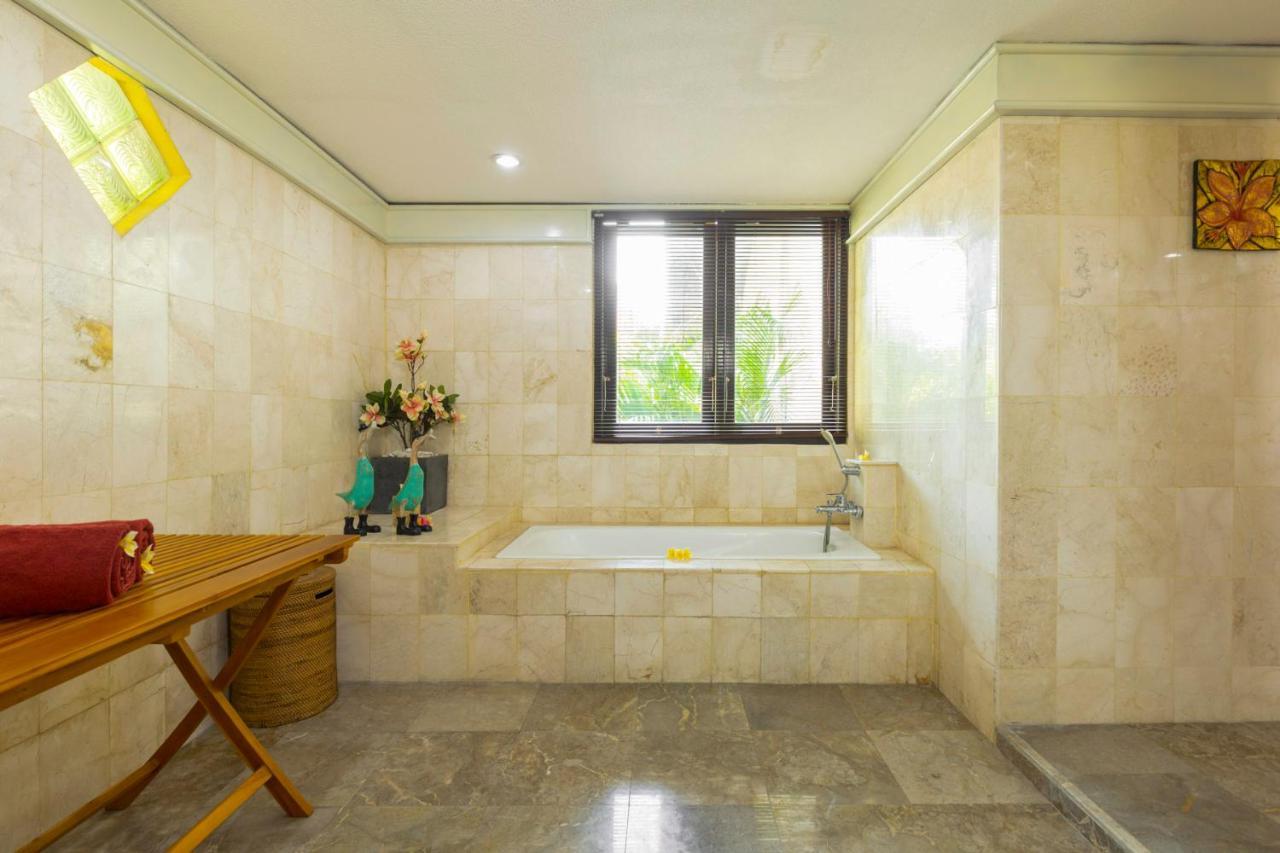 Villa Kibbi Seminyak  Bagian luar foto